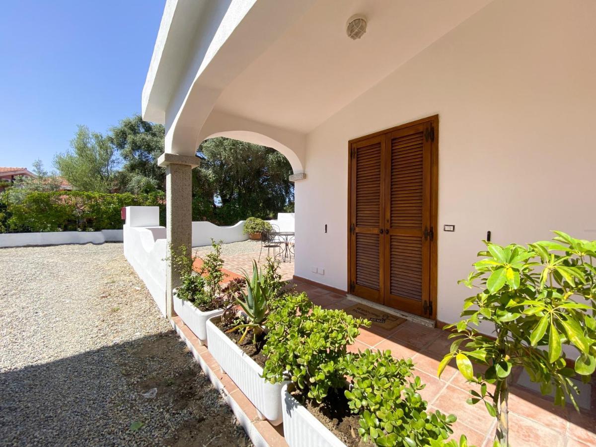 Appartamenti Residenziali Bonsai San Teodoro  Exterior foto