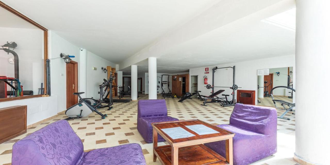 Appartamenti Residenziali Bonsai San Teodoro  Exterior foto